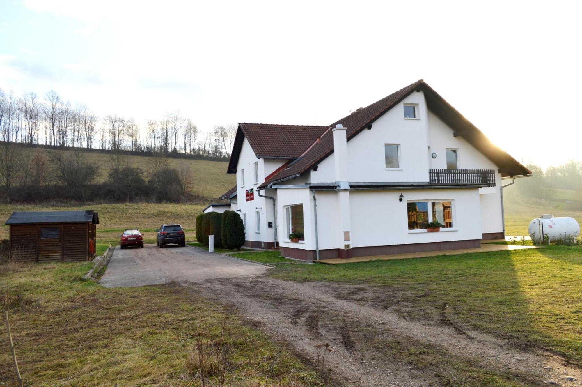 Ferienwohnung Charlott Im Riesengebirge Dolni Lanov Exterior photo